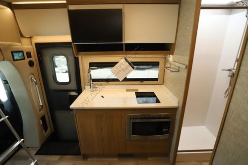 2026 Tiffin Motor Homes Wayfarer 25XLW
