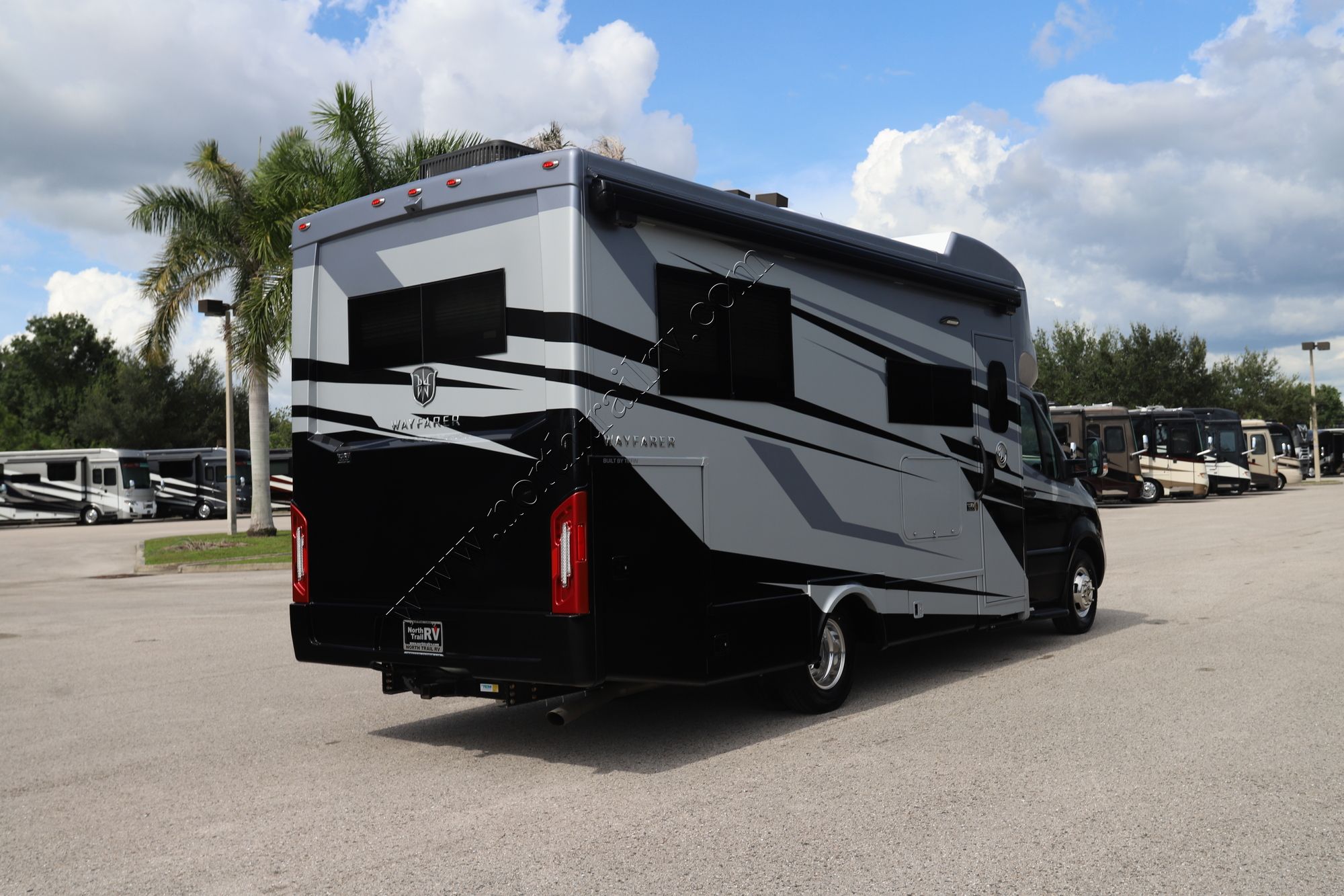 New 2026 Tiffin Motor Homes Wayfarer 25XLW Class C  For Sale