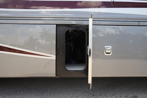 2022 Fleetwood Discovery Lxe 40M