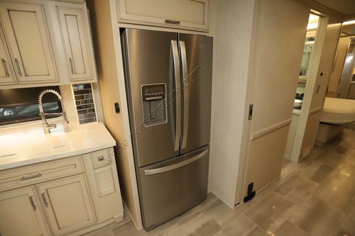 2022 Newmar Ventana 4310