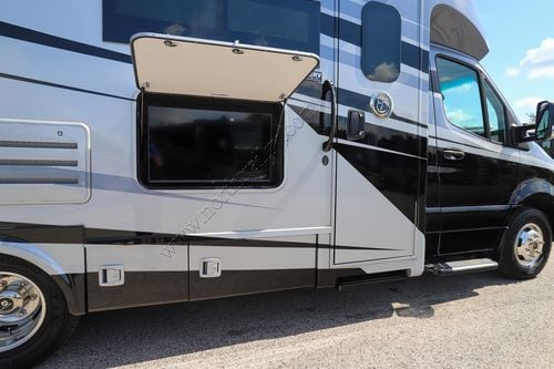 2025 Tiffin Motor Homes Wayfarer 25RW