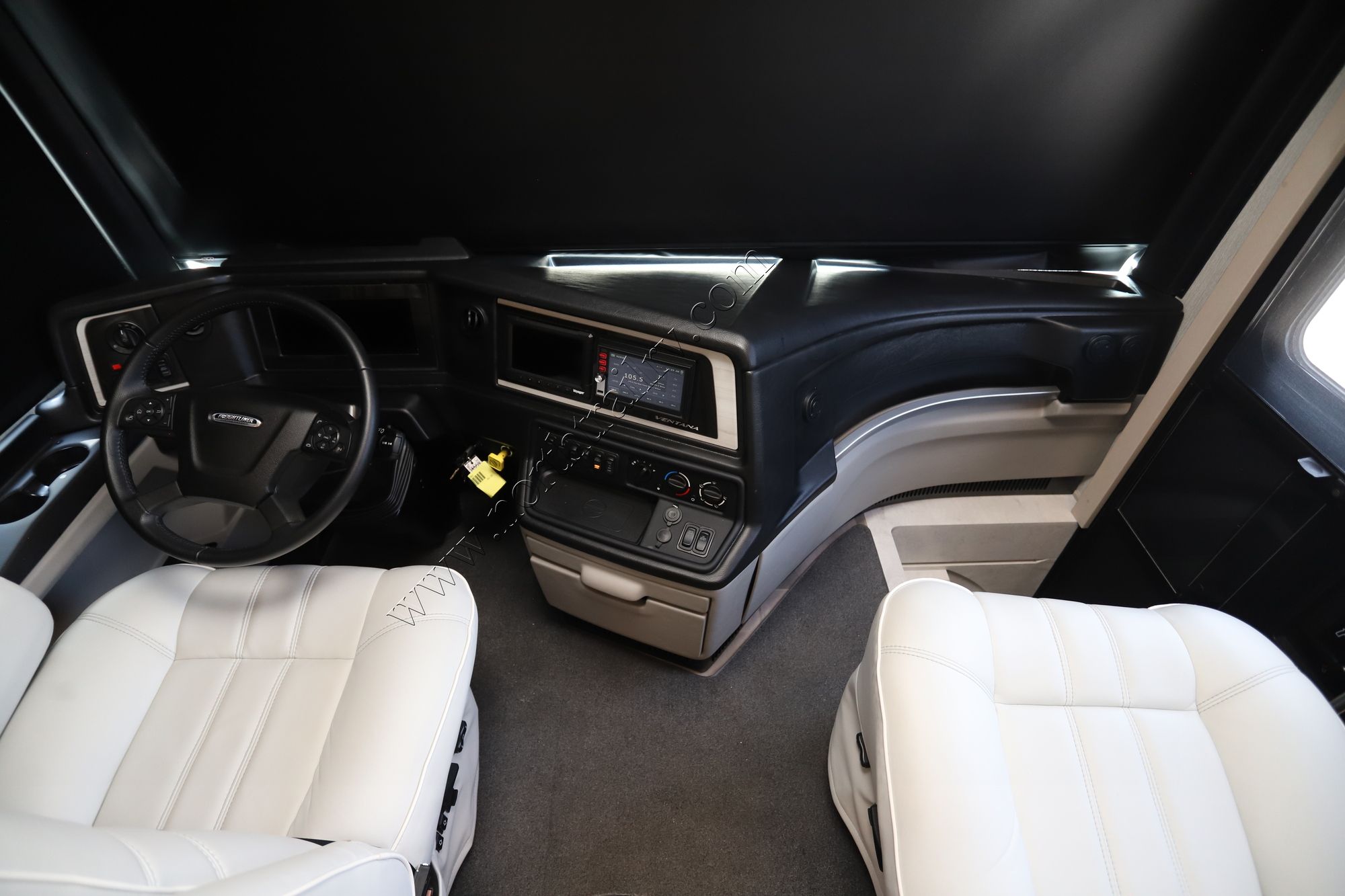 Used 2022 Newmar Ventana 4310 Class A  For Sale