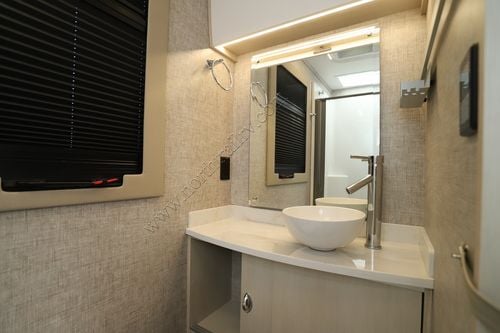 2025 Tiffin Motor Homes Wayfarer 25RW