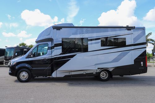 2025 Tiffin Motor Homes Wayfarer 25RW