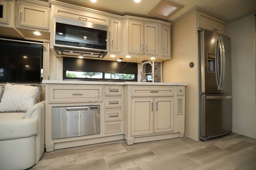 2022 Newmar Ventana 4310