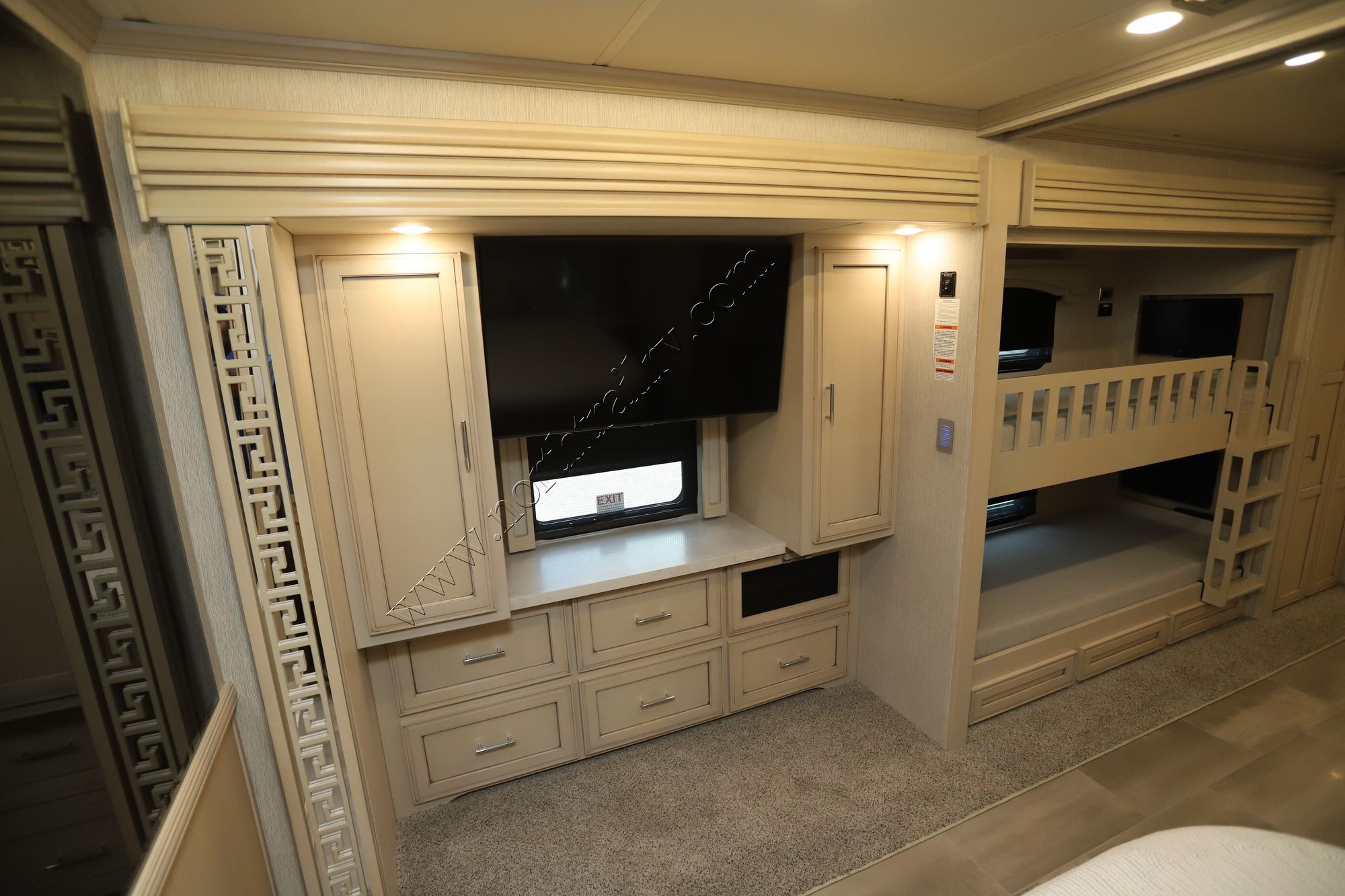 Used 2022 Newmar Ventana 4310 Class A  For Sale