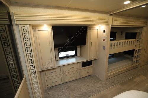 2022 Newmar Ventana 4310