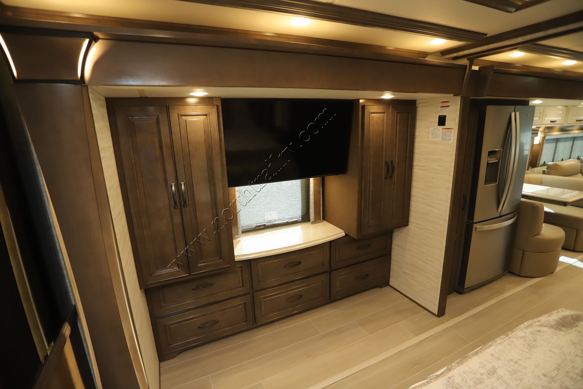New 2026 Newmar Dutch Star 4081 Class A  For Sale