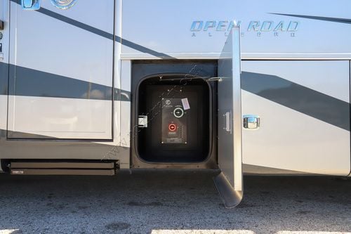 2026 Tiffin Motor Homes Allegro 29NA
