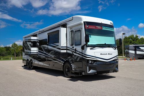 2026 Newmar Dutch Star 4369 Class A