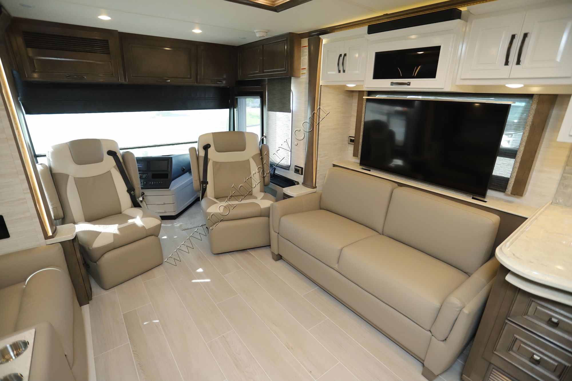 New 2026 Newmar Dutch Star 4081 Class A  For Sale