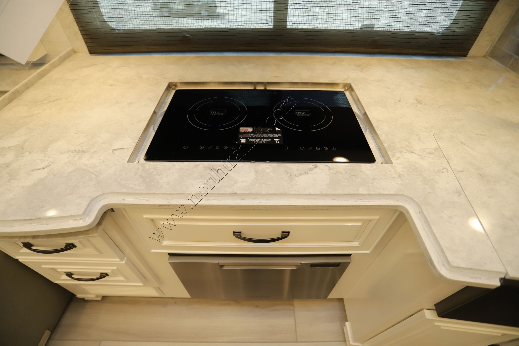 New 2026 Newmar Dutch Star 4369 Class A  For Sale