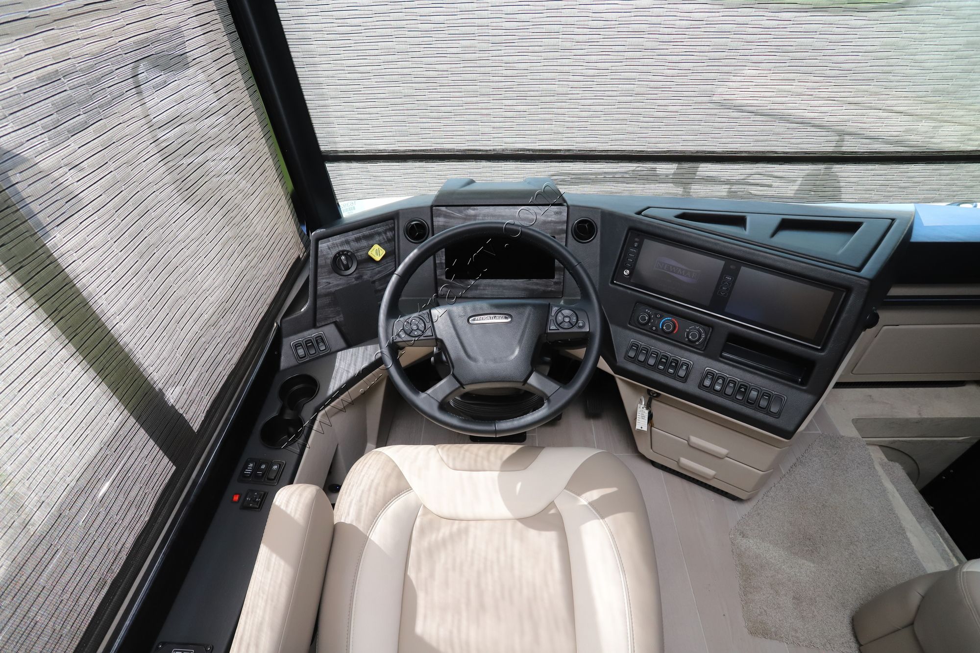 New 2026 Newmar Dutch Star 4081 Class A  For Sale