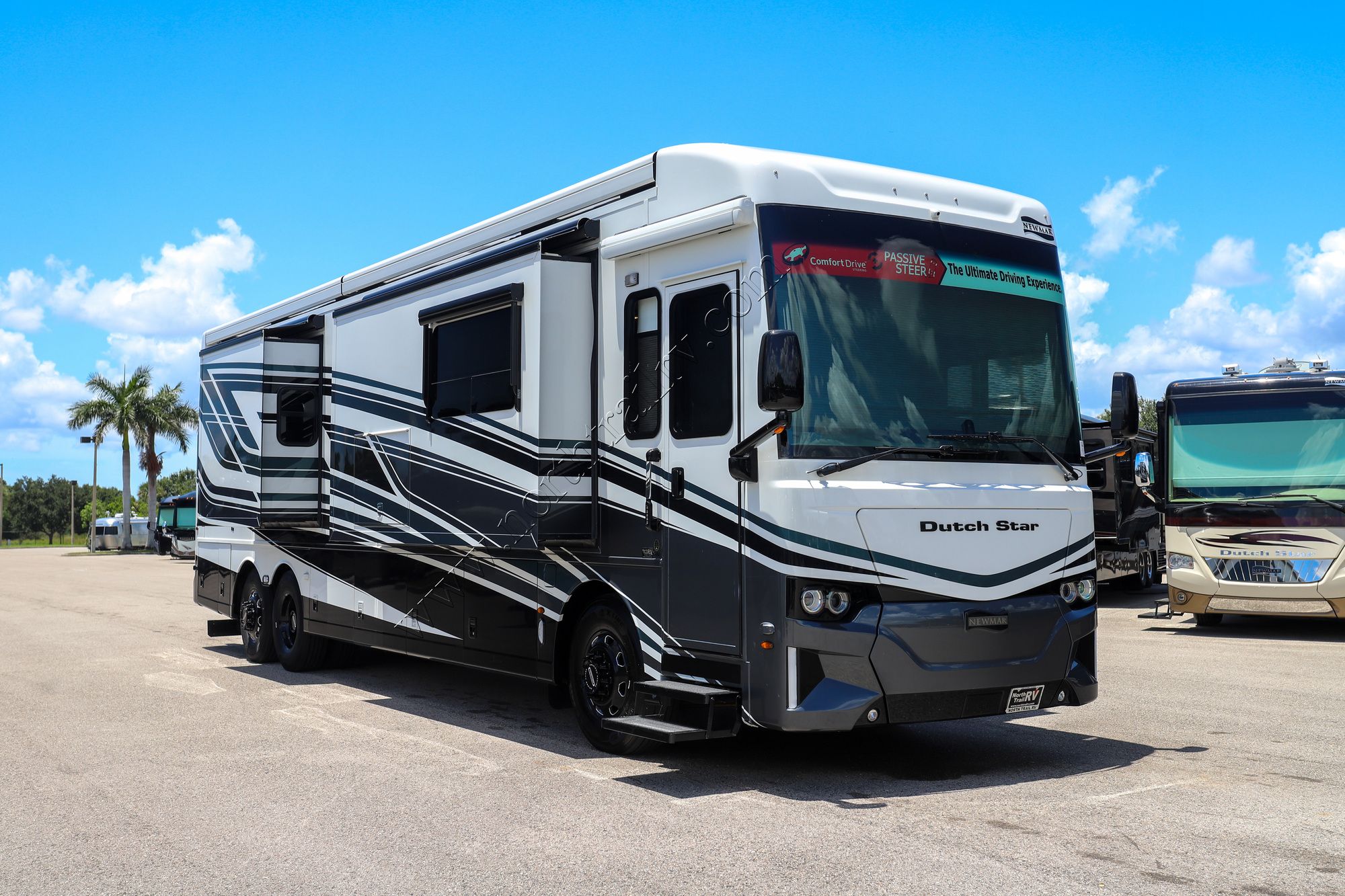 New 2026 Newmar Dutch Star 4081 Class A  For Sale