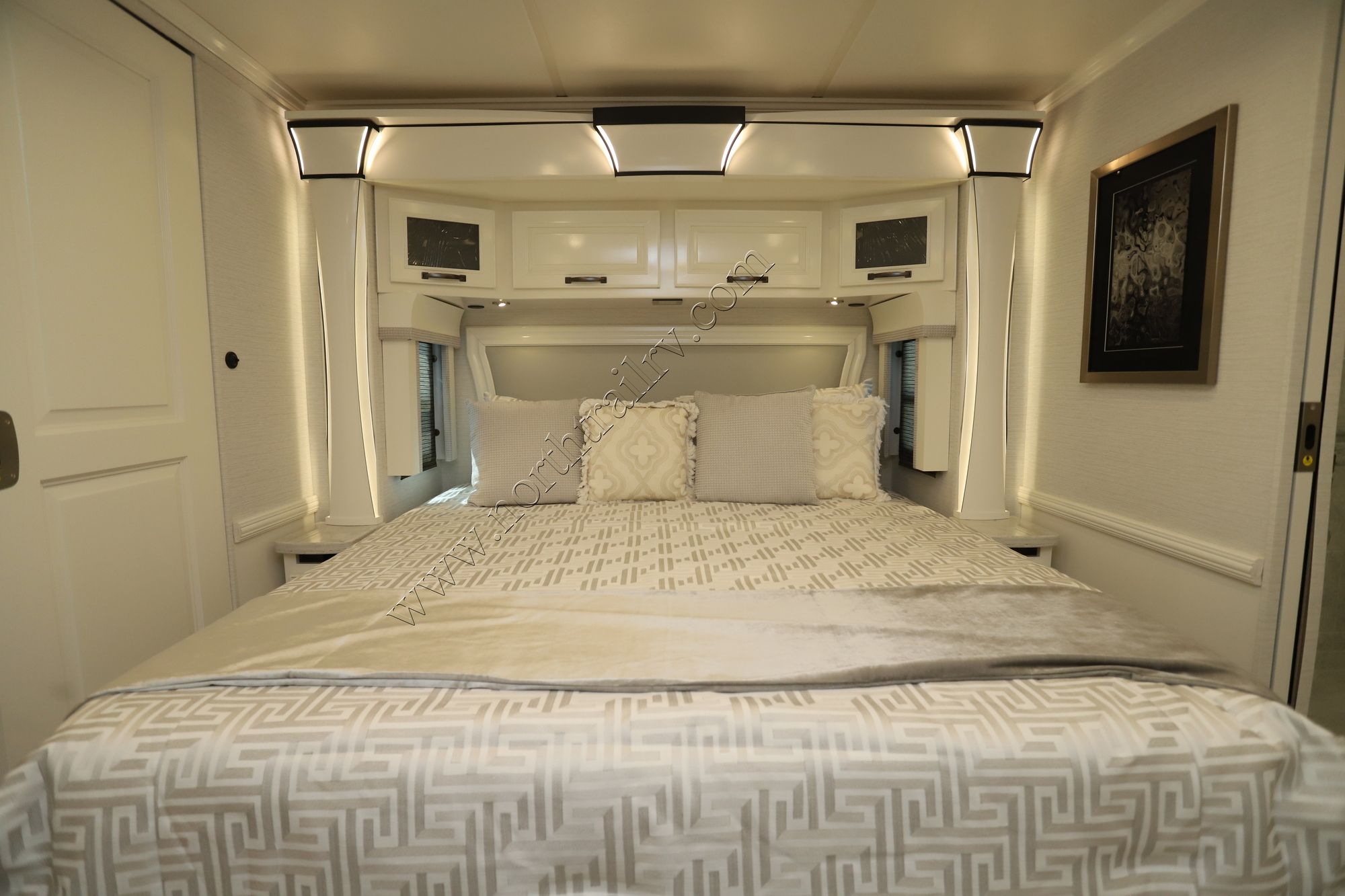 New 2026 Newmar Dutch Star 4369 Class A  For Sale