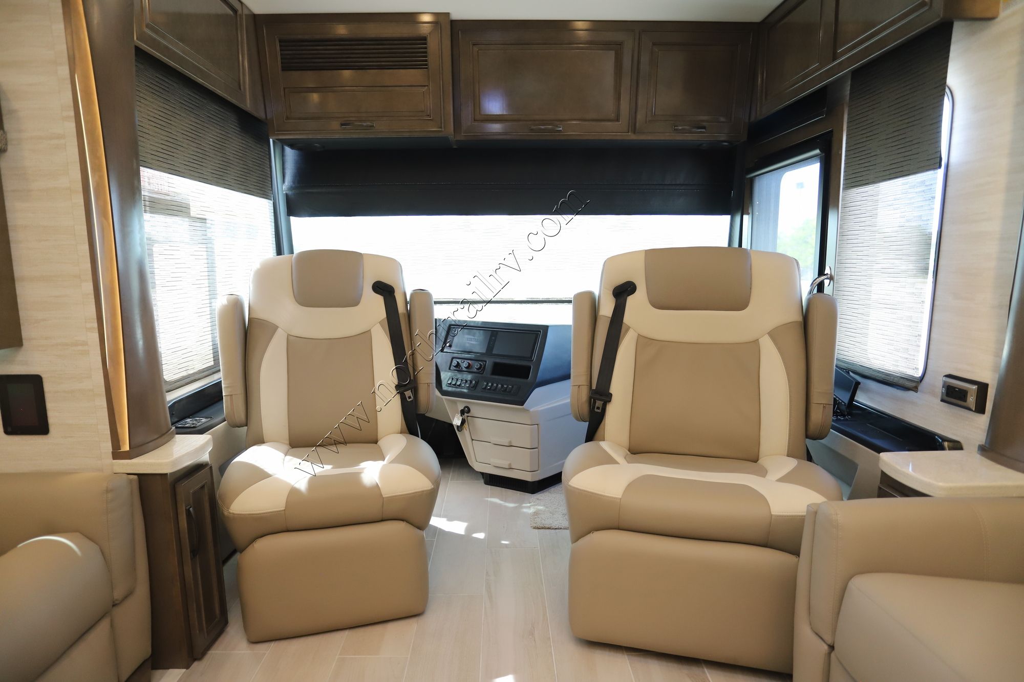 New 2026 Newmar Dutch Star 4081 Class A  For Sale