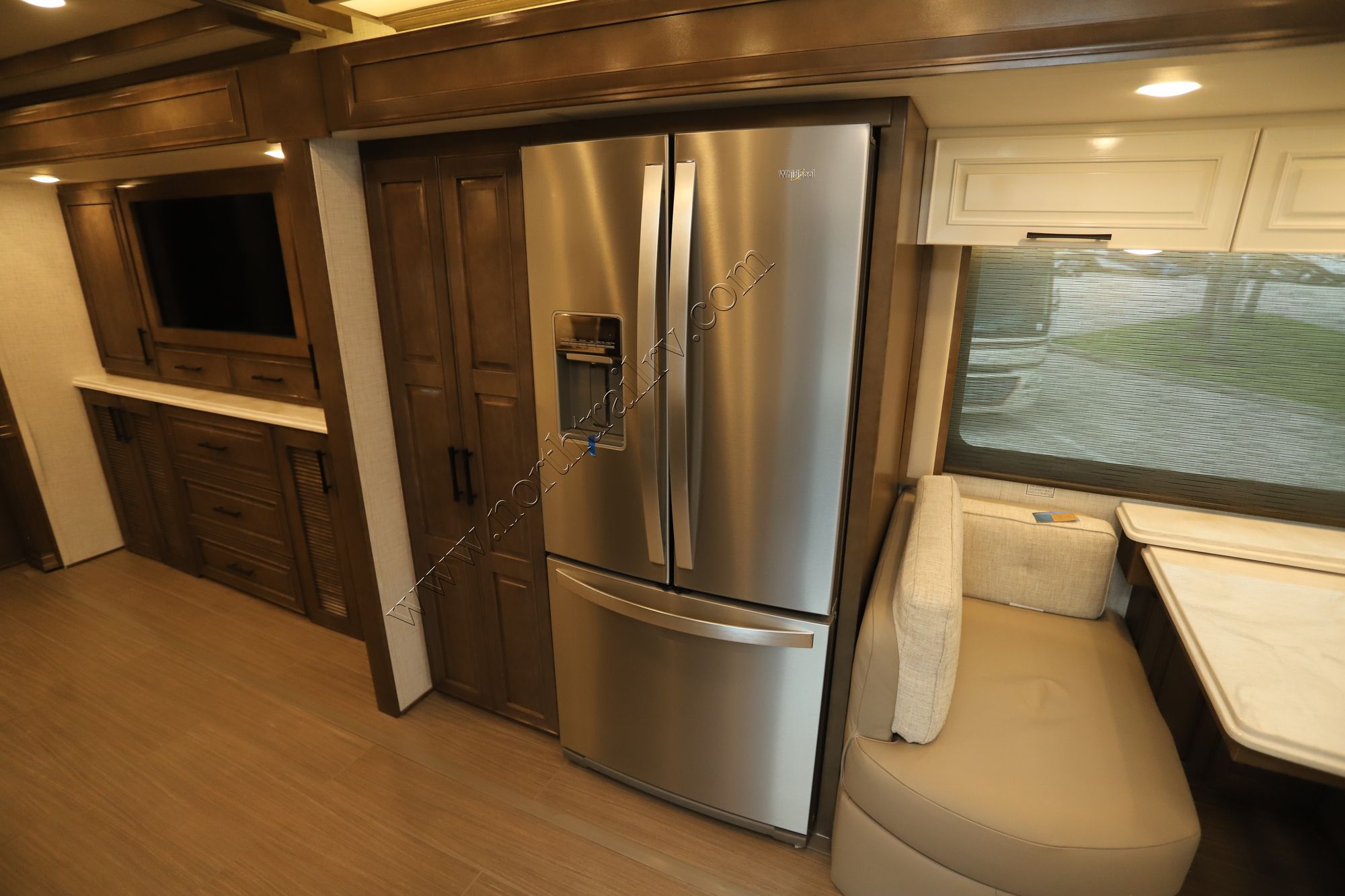 New 2026 Newmar Summit Aire 4505 Super C  For Sale