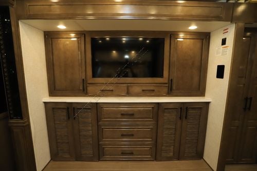 2026 Newmar Summit Aire 4505