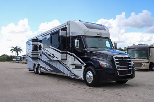 2026 Newmar Summit Aire 4505