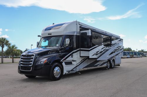 2026 Newmar Summit Aire 4505