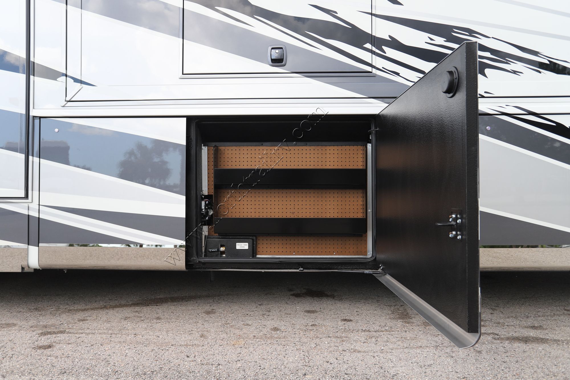 New 2026 Newmar Summit Aire 4505 Super C  For Sale