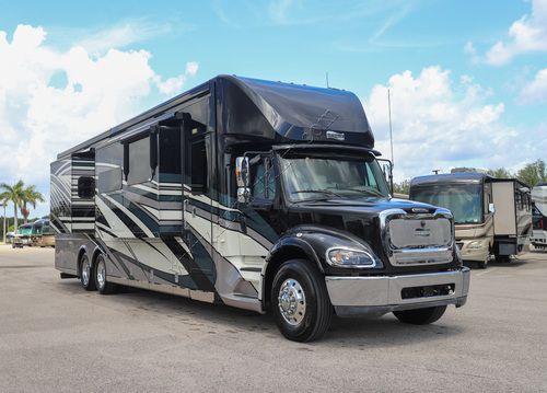 2022 Newmar Supreme Aire 4573 Super C