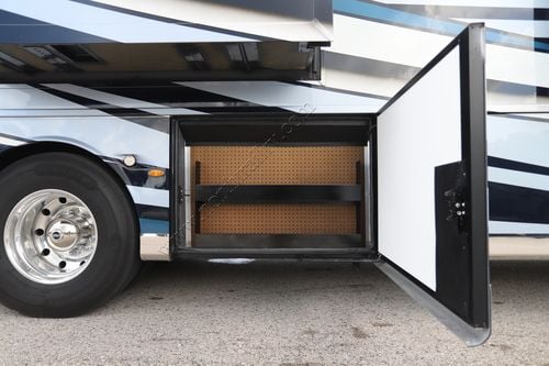 2023 Newmar Mountain Aire 4551