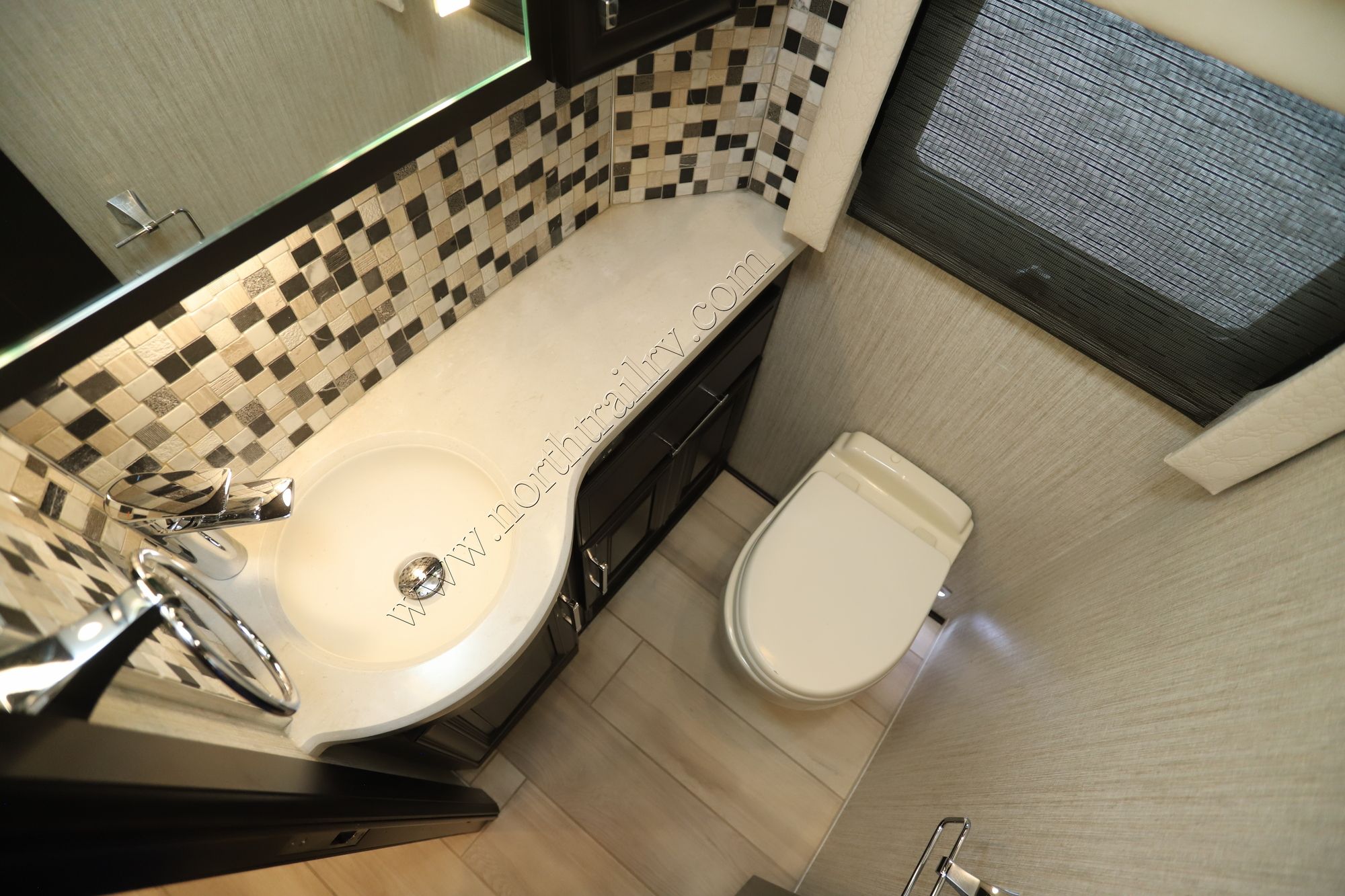 Used 2022 Newmar Supreme Aire 4573 Super C  For Sale