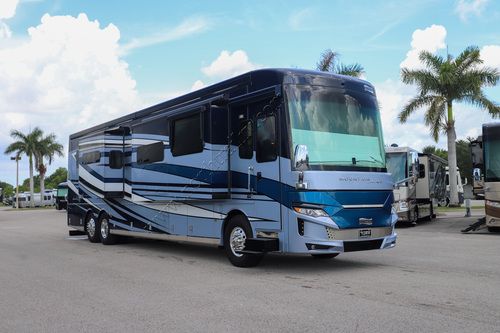 2023 Newmar Mountain Aire 4551