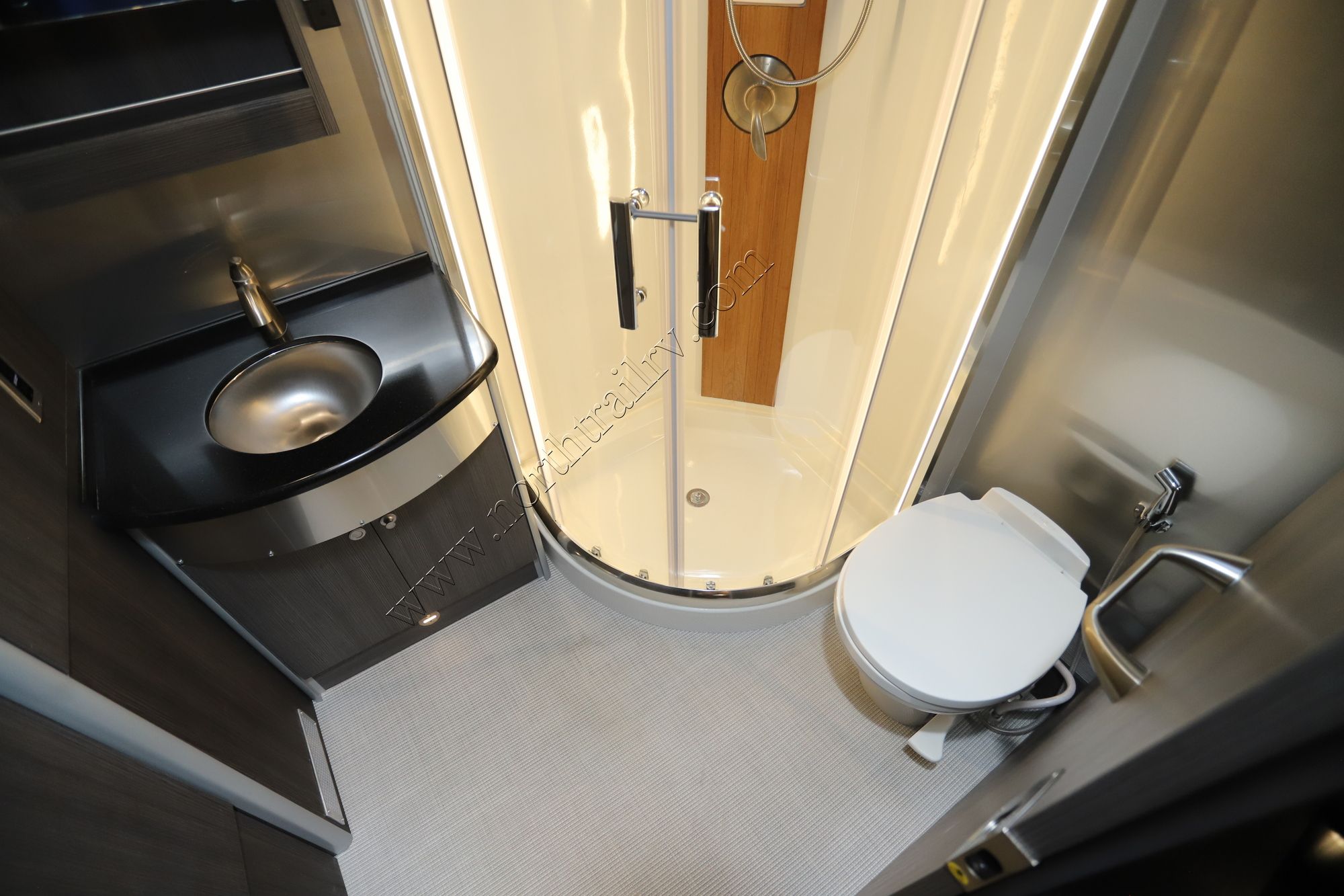 2023 Airstream Atlas E1 Class C Used  For Sale