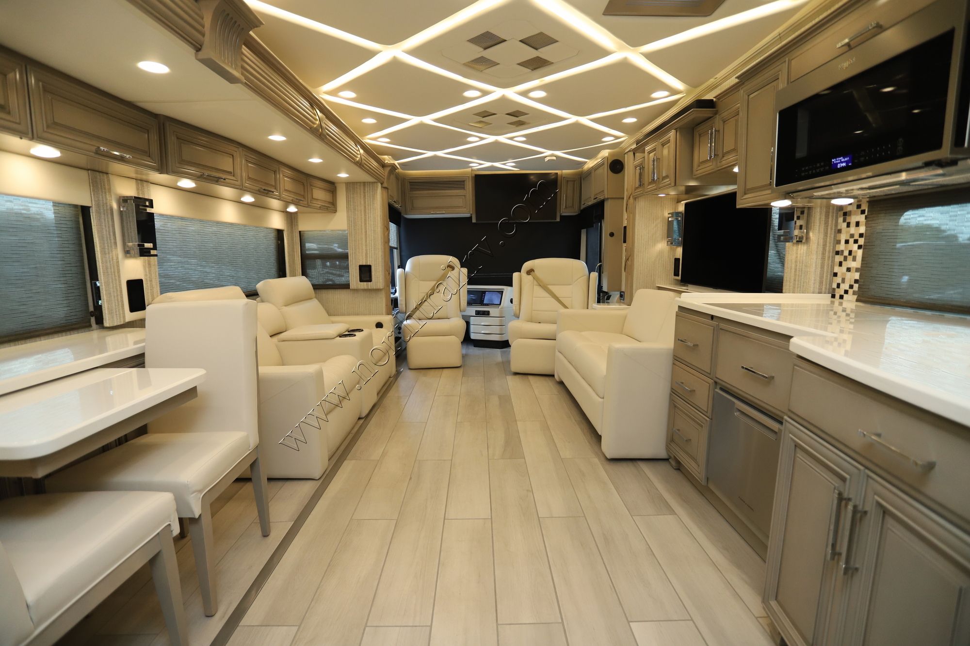 Used 2023 Newmar Mountain Aire 4551 Class A  For Sale