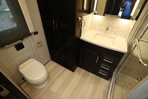 2022 Newmar Supreme Aire 4573 Super C