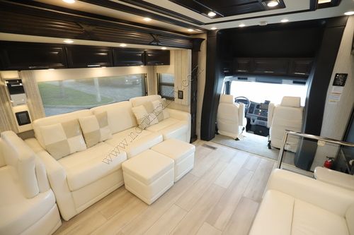 2022 Newmar Supreme Aire 4573 Super C