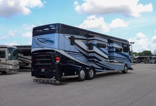 2023 Newmar Mountain Aire 4551