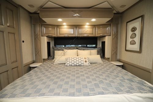 2023 Newmar Mountain Aire 4551