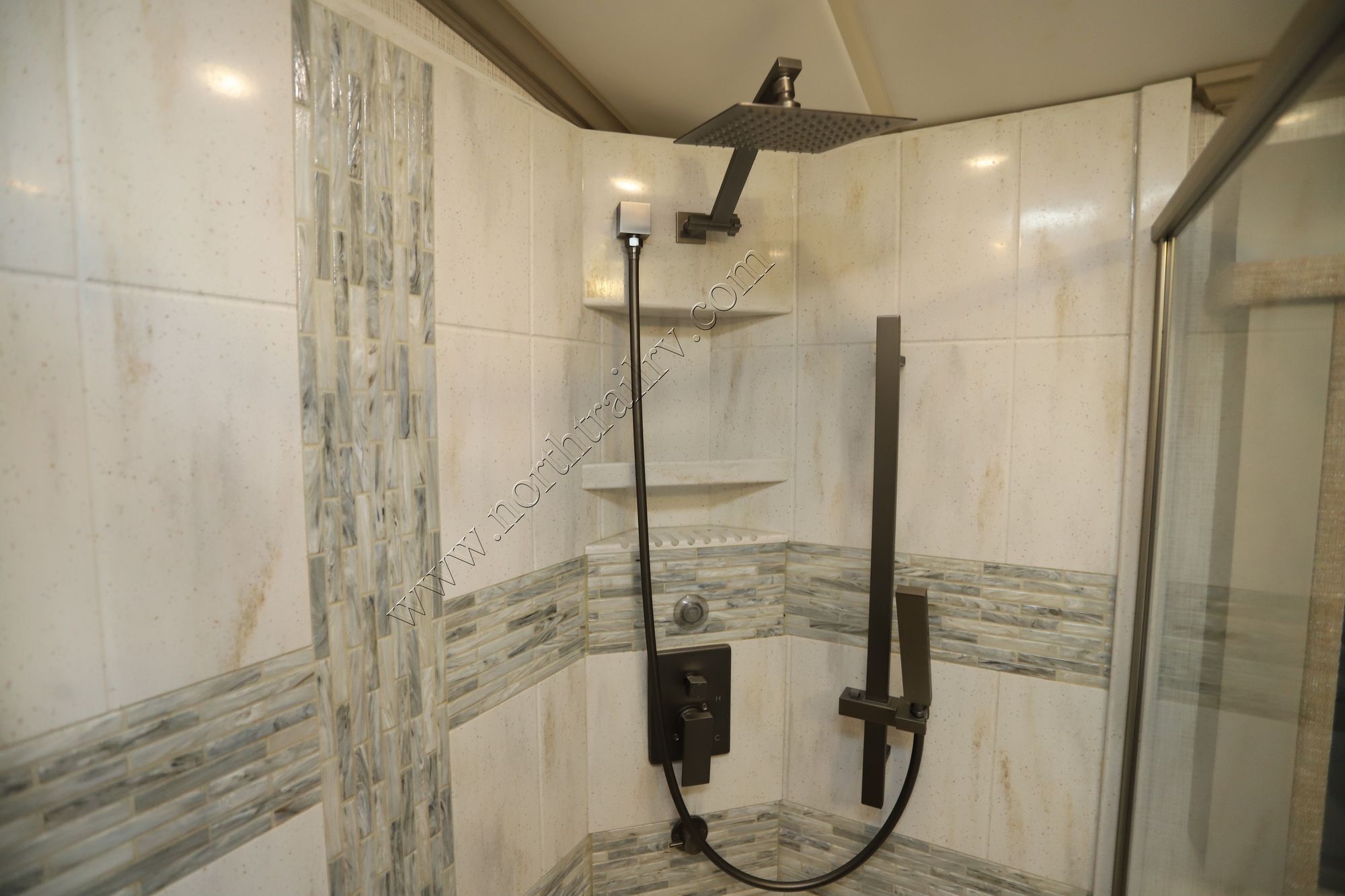 Used 2023 Newmar Dutch Star 4081 Class A  For Sale