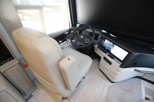 2026 Newmar London Aire 4569