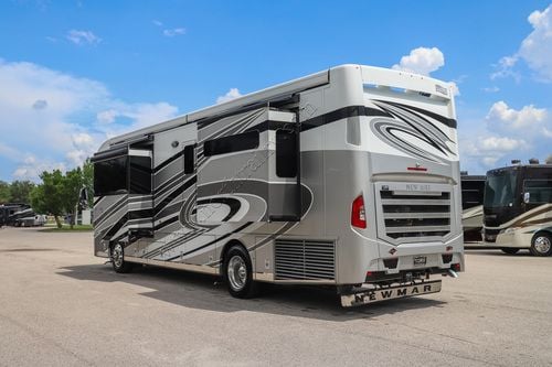 2022 Newmar New Aire 3545