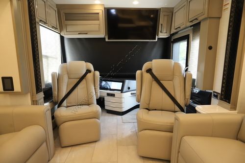 2026 Newmar London Aire 4569