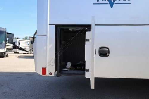 2021 Renegade Rv Verona 36VSB Super C
