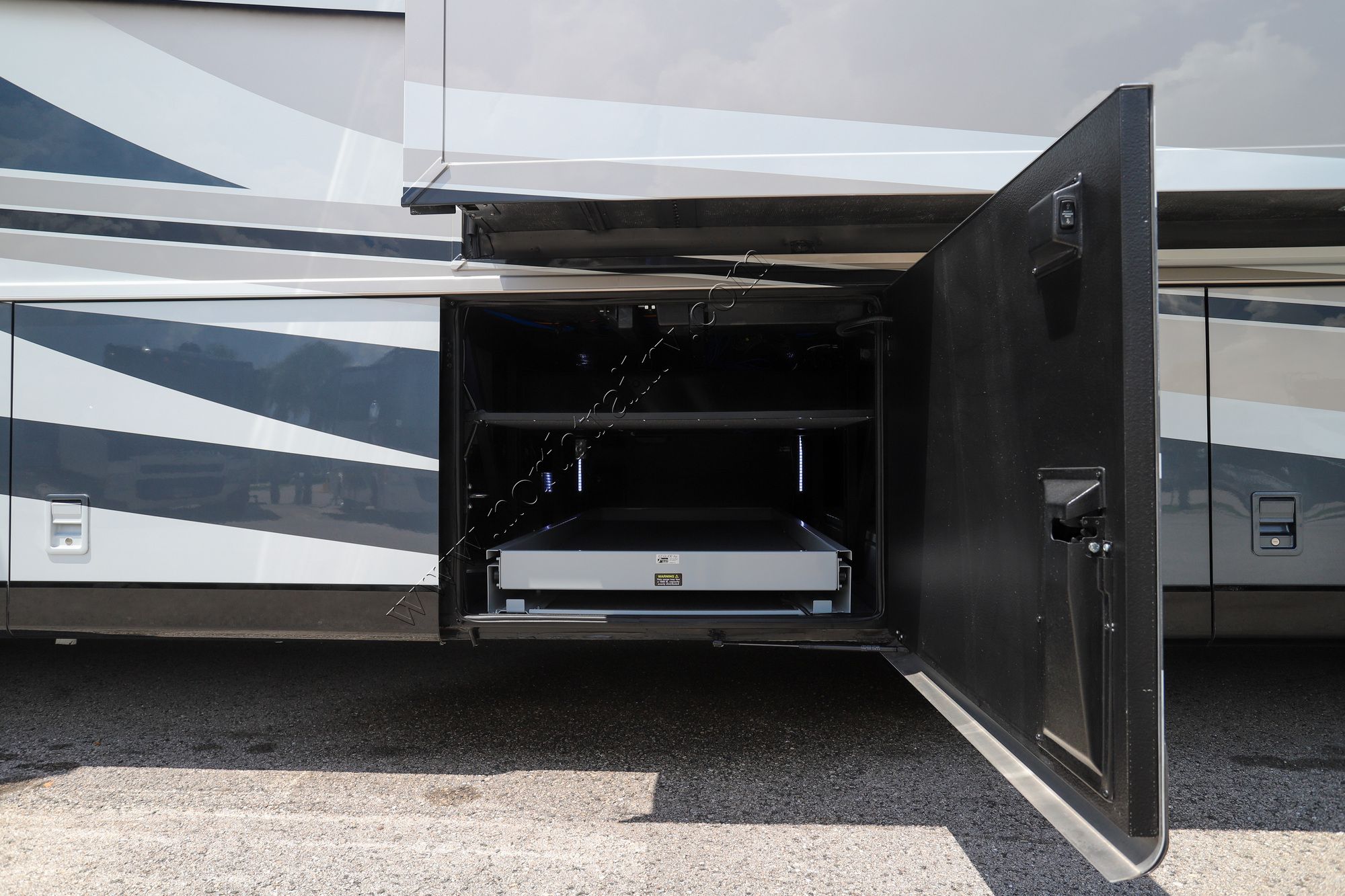 New 2026 Newmar London Aire 4569 Class A  For Sale