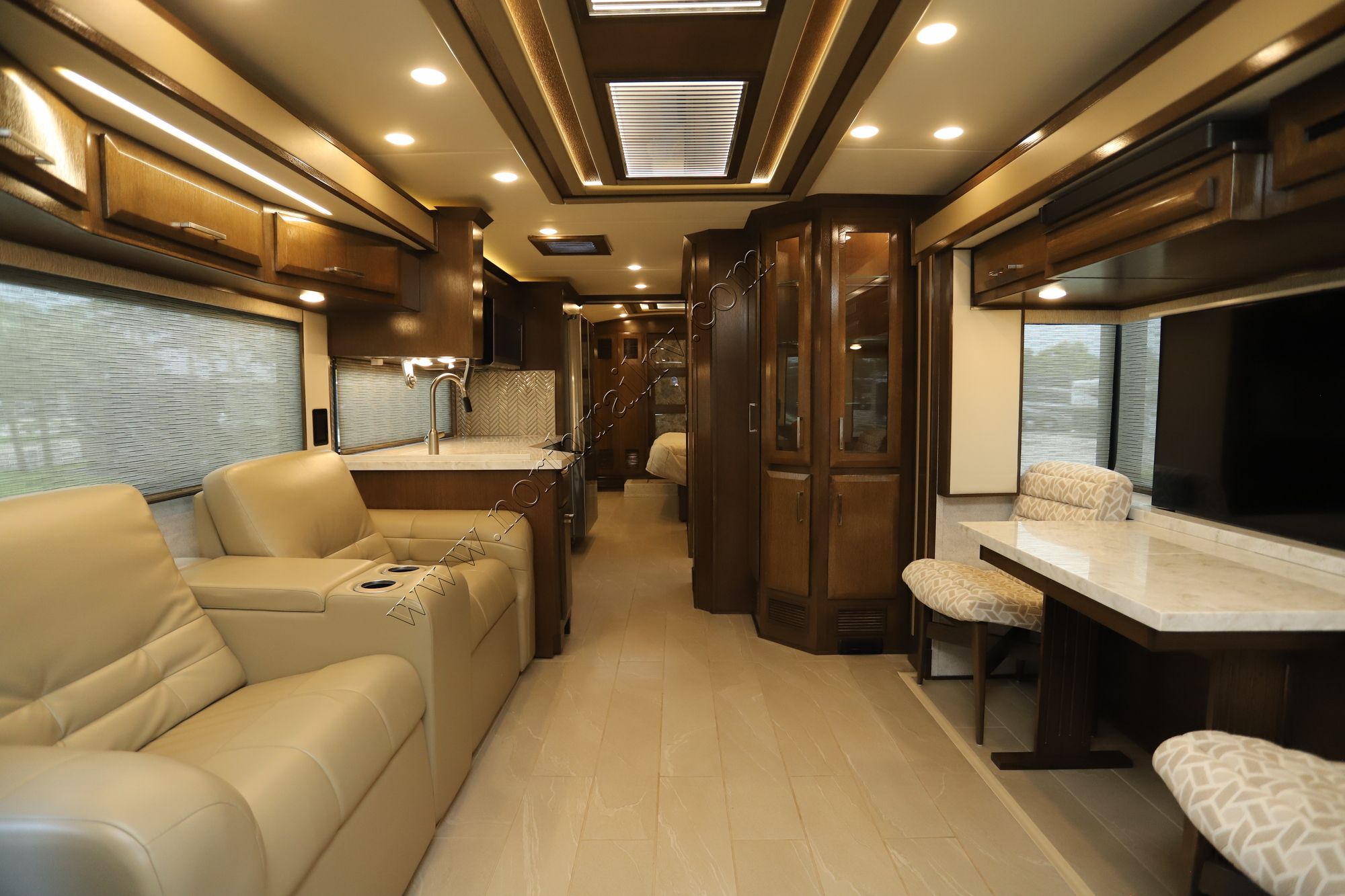 Used 2022 Newmar New Aire 3545 Class A  For Sale