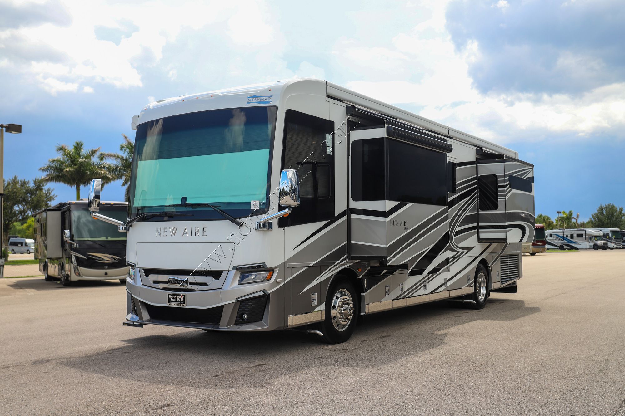 Used 2022 Newmar New Aire 3545 Class A  For Sale