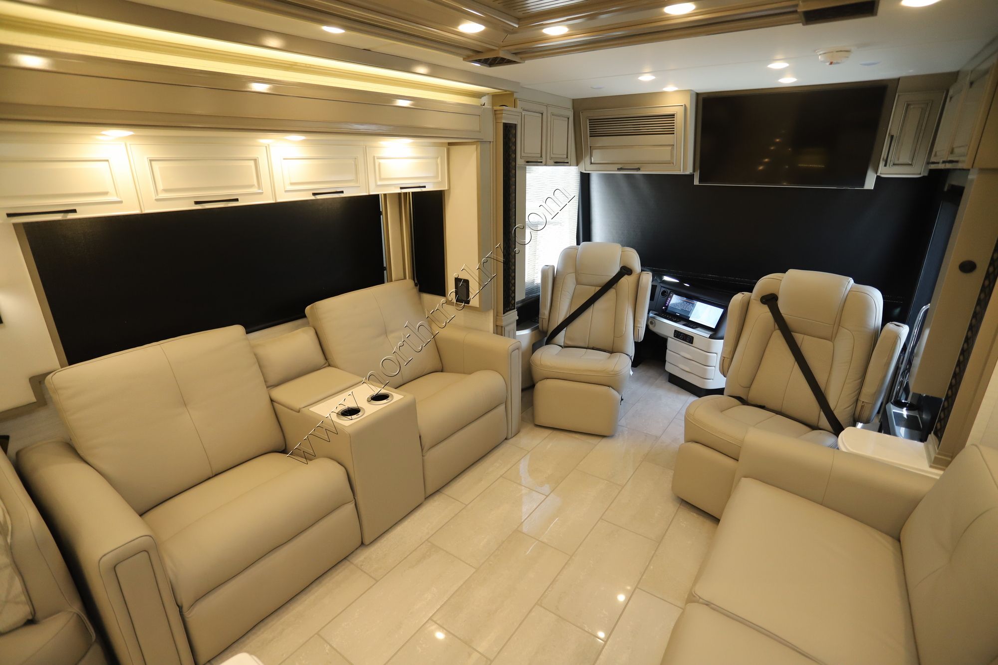 New 2026 Newmar London Aire 4569 Class A  For Sale