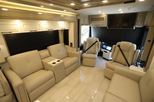 2026 Newmar London Aire 4569