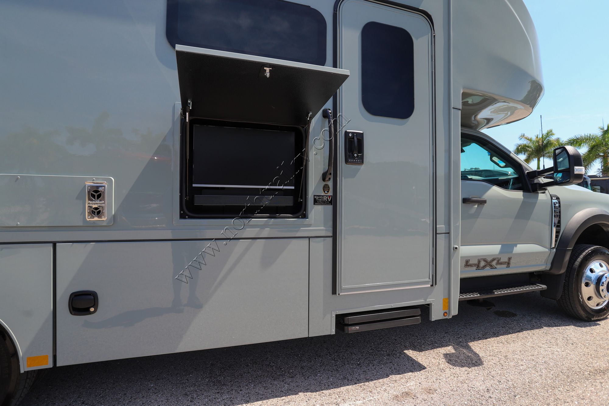 New 2026 Renegade Rv Veracruz 30VRM Super C  For Sale