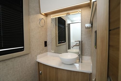 2026 Tiffin Motor Homes Wayfarer 25XRW