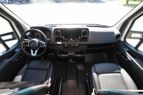 2021 Tiffin Motor Homes Wayfarer 25TW