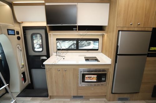 2026 Tiffin Motor Homes Wayfarer 25XRW