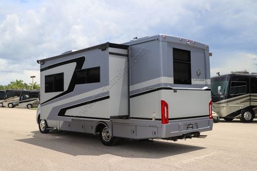 2026 Tiffin Motor Homes Wayfarer 25XRW